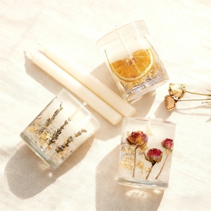 Velas de Cera de Soja Hechas a Mano con Lindo Diseño Floral y Aroma a Jazmín, Juego de Regalo Personalizado para Bodas, Cumpleaños, Venta al por Mayor para Navidad - Product Image 2