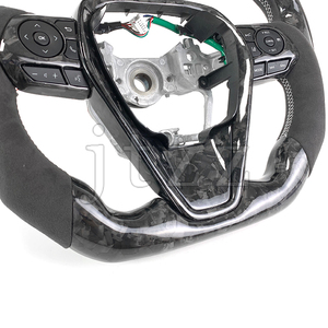 พวงมาลัยคาร์บอนไฟเบอร์แบบฟอร์จ พร้อมจอ LED สำหรับรถยนต์โตโยต้า แคมรี่ ไฮแลนเดอร์ เฮราคลีส วีโก้ ปี 2005 2007 2008 2009 <span class=keywords><strong>2010</strong></span> 2011 2012 2013 - Product Image 4