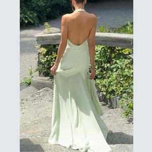 เดรสแฟชั่นคุณภาพสูงสั่งตัดได้ ทรงแปลกตา ผ้าชีฟองลำลอง แต่งระบาย คอ halter ทรงเข้ารูป  ชุดเดรสยาวสำหรับฤดูร้อน ดีไซน์หรูหรา - Product Image 2