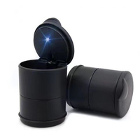 Cendrier de voiture rond portable personnalisé, cendrier de voiture en plastique sans fumée pas cher avec lumière LED