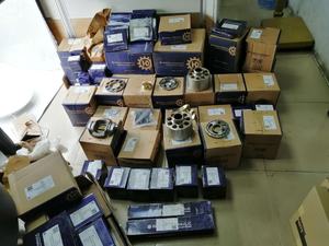 עשוי ב korea hpv95 חלקים הידראולי גליל בלוק שסתום צלחת שסתום נעל בוכנה עבור PC200-6 PC200-7 PC200-8 מחפר - Product Image 5