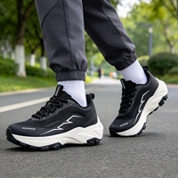 Chaussures de sport décontractées pour hommes, personnalisées OEM, en tissu mesh souple, résistantes à l'usure, antidérapantes, style marche