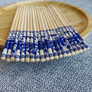 Baguettes carrées en porcelaine bleue et blanche de 5,5 cm, emballées individuellement, jetables, idéales pour les plats à emporter et le fondue - Product Image 2