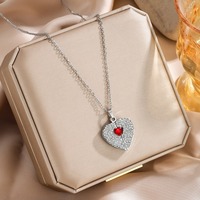 Collier personnalisé en acier inoxydable avec pendentif cœur romantique en zircon, barre gravée avec nom, plaqué or 18 carats, bijoux imperméables