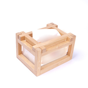 Caja de pañuelos de bambú creativa, sencilla y multiusos para uso doméstico en la sala de estar. - Product Image 1