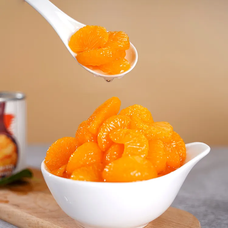 2023 harga grosir kualitas terbaik buah kalengan jeruk Mandarin dalam sirup dari pabrik langsung OEM