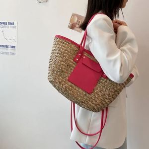 Bolso de playa tipo tote, hecho a mano, con asa de muñeca, de encaje de seda con lazo, de paja reciclada, de Camboya, ideal como regalo. - Product Image 3