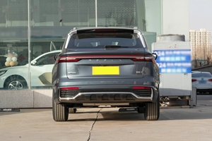 รถ SUV ขนาดกลาง2025 Geely Xingyue <span class=keywords><strong>L</strong></span> 2.0TD ระบบคลาวด์ความสะดวกสบายในการไหลเวียนของระบบคลาวด์รถครอบครัวอัจฉริยะ - Product Image 2
