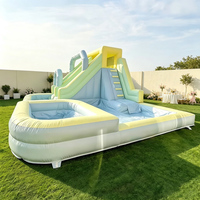 Château gonflable de luxe Macaron avec toboggan et piscine, combo commercial, couleurs pastel, pour location de fête d'anniversaire