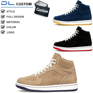 Baskets montantes en daim à lacets avec logo personnalisé pour hommes et femmes, style rétro décontracté, type basketball, avec tissu respirant, OEM ODM - Product Image 1