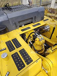 PC450-<span class=keywords><strong>7</strong></span> <span class=keywords><strong>Komatsu</strong></span> asli, <span class=keywords><strong>PC400</strong></span>-<span class=keywords><strong>7</strong></span>, PC450-8 perayap bekas, ekskavator <span class=keywords><strong>Komatsu</strong></span> Jepang <span class=keywords><strong>PC400</strong></span> - Product Image 5