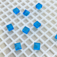 Moule en silicone carré mini à 225 cavités pour bonbons gélifiés et barres de chocolat glacées - Écologique, facile à démouler
