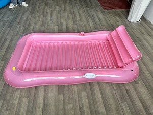 Nệm bơm hơi nước bơi đồ chơi thoải mái nổi Mat PVC Inflatable Lounger hồ bơi <span class=keywords><strong>Float</strong></span> với phun nước - Product Image 2