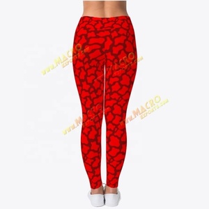 Leggings de Moda AND1 Super Skin para Mujer, de Cintura Alta, con Diseño de Letras de Colores, Tejidos, Compresivos, Transpirables y Antibacterianos - Product Image 3