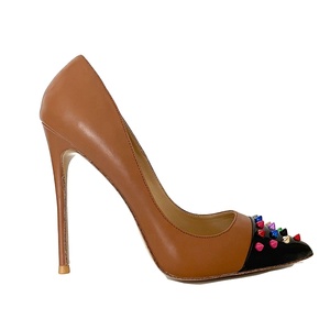 <span class=keywords><strong>Scarpe</strong></span> da <span class=keywords><strong>donna</strong></span> con <span class=keywords><strong>borchie</strong></span> multicolori <span class=keywords><strong>scarpe</strong></span> eleganti in vera pelle - Product Image 1