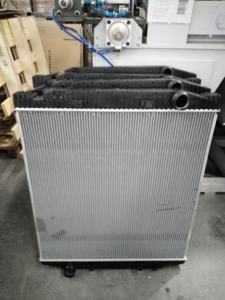 Radiador de Aluminio para Sistema de Refrigeración de Camión IVECO <span class=keywords><strong>Stralis</strong></span> 41218266 8MK376722-081 63330A - Product Image 3