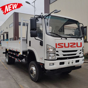 Camión de Carga 4x4 ISUZU Nuevo LHD RHD de 7 Metros con Caja Baja y Barandillas, Camión 4x2 700P en Colores Negro y Blanco - Product Image 2