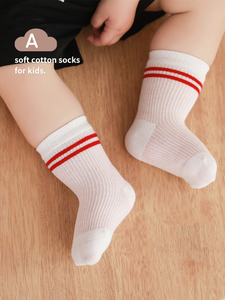 <span class=keywords><strong>Calcetines</strong></span> de Algodón Nuevos y Lindos de Alta Calidad, <span class=keywords><strong>Calcetines</strong></span> Transpirables Unisex para Niños, <span class=keywords><strong>Calcetines</strong></span> Escolares de Dibujos Animados para Niños y Niñas, <span class=keywords><strong>Calcetines</strong></span> para Bebés - Product Image 3
