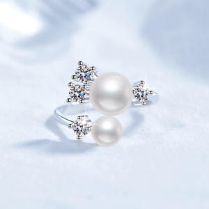 Bague en verre géométrique en U, design original, micro-incrustation de perles de laboratoire Gemini, unisexe, mode de niche, style OL simple, électroplaquée - Product Image 2