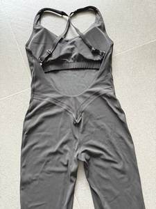 Nouvelle arrivée Combinaison de sport pour femmes Absorbant la transpiration et séchant rapidement Combinaison de fitness pour la salle de sport Combinaison de yoga serrée et respirante - Product Image 3