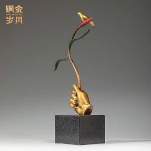 Escultura de Rosas en Cobre y Oro, Flor en Rama, Decoración Artística para Sala de Estar, Regalo para el Día de San Valentín - Product Image 5