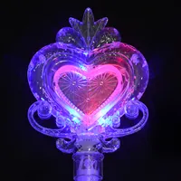 Varita de corazón con luz LED intermitente para niñas, juguetes luminosos para fiestas de cumpleaños y eventos