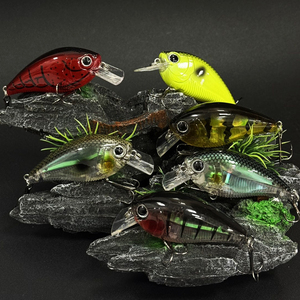 Esca Artificiale Galleggiante 60mm 13.5g, Crankbait Rigido per Bass, Wobbler Giapponese con Prisma 3D, Esca Dura Topwater Fat Squarebill - Product Image 4