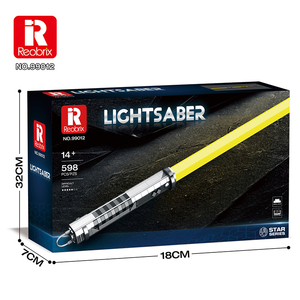 Reobrix NO.99012 Épée <span class=keywords><strong>laser</strong></span> jaune de science-fiction, ensemble de blocs de construction, 598 pièces, 98 cm, modèle d'arme spatiale à grande échelle avec support d'exposition - Product Image 6