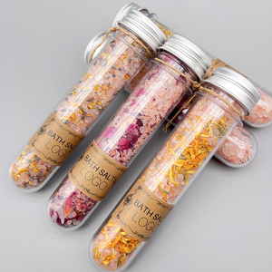 Sel de bain en tube avec aromathérapie, huiles essentielles relaxantes et bain moussant apaisant - Product Image 6