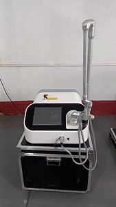 Co2 Machine Laser fractionnaire équipement professionnel Portable 4d Fotona peau vergetures tête d'impulsion serrage vaginal - Product Image 3