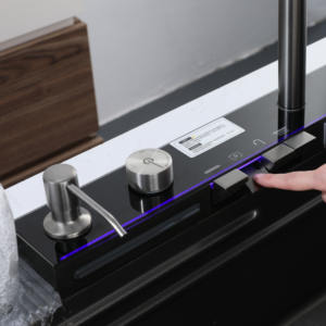 כיור מטבח מודרני מנירוסטה שחורה, קערה בודדת, חור לברז, משטח עמיד בפני שריטות וקל לניקוי - Product Image 5