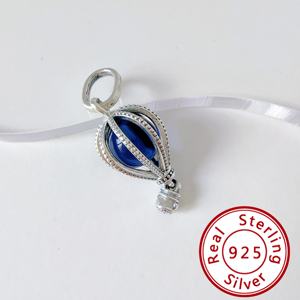 Venta al por mayor de fábrica: Dijes de plata de ley 925 de la marca HaYa, de diseño moderno, para pulseras, cadena de serpiente y dijes de globo aerostático azul. - Product Image 4