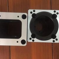 Komponen aluminium baja tahan karat kuningan presisi suku cadang mesin bubut CNC plastik