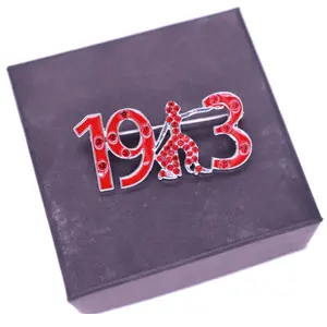 À la mode bas prix en gros grec Delta DST <span class=keywords><strong>Fortitude</strong></span> femmes inspiré 1913 rouge émaillé sororité bijoux dame broche broche - Product Image 1