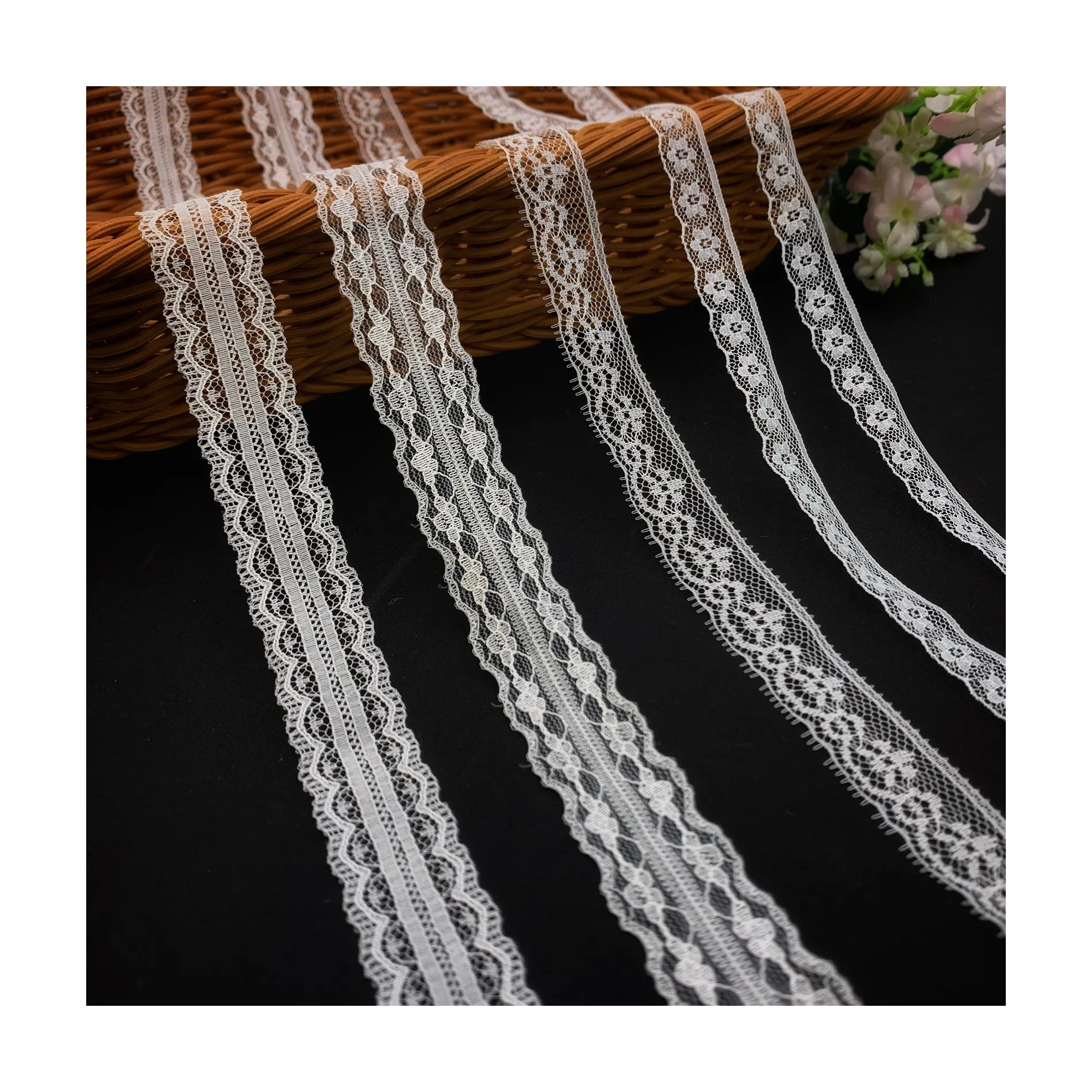 Wholesale Luxury Decorative Net Embroidery Narrow Beautiful Wedding Trim Ribbon Lace