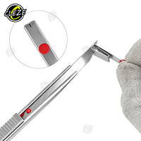 Cutter professionnel CLEZE en acier inoxydable à verrouillage automatique pour la découpe de film de protection de peinture (PPF), de film teinté pour vitres de voiture et de film vinyle.