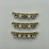 Broche en métal incurvé avec perles de cristal alternées, finition or poli écologique, accessoires de couture personnalisés pour vêtements