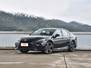 Toyota Camry 2024 2.0S Sport Berline Essence Turbocompressée Direction assistée LED Intérieur Cuir - Product Image 4
