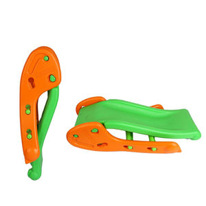 ملعب أطفال صغير قابل للطي مع زحليقة داخلية للبيع - Product Image 2