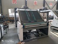 Nouvelle condition semi-automatique papier ondulé plastifieuse carton ondulé flûte machine à plastifier pour boîtes en carton coloré