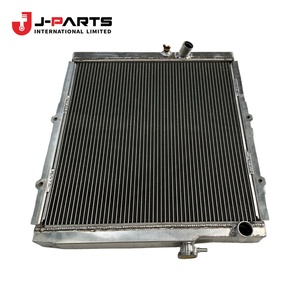 Radiador para Toyota Hilux LN167 1989-2004 OE 16400-5B610 164005B610 - Product Image 1