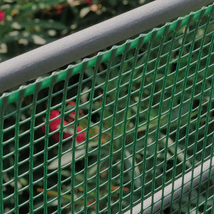 <b>Plastic</b> Balcony Protective Netting 1x5m Square <b>Mesh</b> Protective Fence for Railings or Gates - Product Image 4