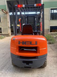 Chariot élévateur HELI 3 tonnes d'occasion en promotion, excellent état, durable, longue durée de vie, excellent rapport qualité-prix - Product Image 5