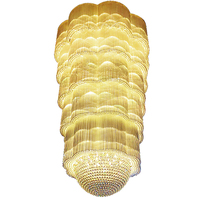 Lustre suspendu LED moderne de luxe personnalisé, grand lustre en cristal et acier inoxydable, base en fer, éclairage pour hall d'hôtel