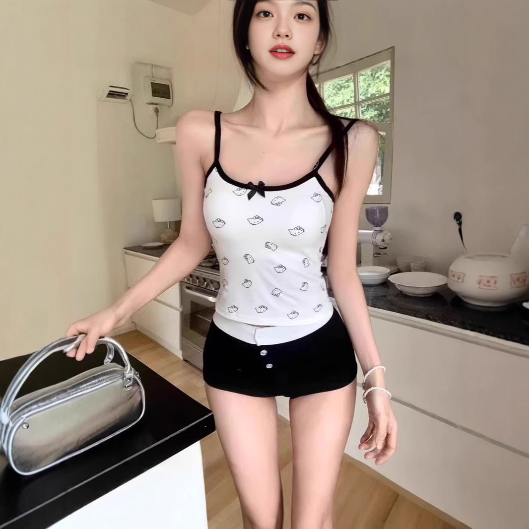 Xotinlarni dostlar bilan aldash porno