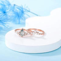 Bagues à la mode en laiton avec Zircon et pierre naturelle Agate de pierre de mousse verte Bague à deux styles Un ensemble pour les femmes pour le mariage