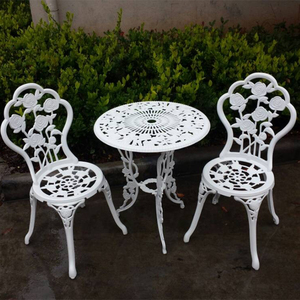 Ensemble <span class=keywords><strong>de</strong></span> <span class=keywords><strong>jardin</strong></span> d'extérieur, table à manger et banc, siège en aluminium, design moderne, résistant aux intempéries, mobilier d'extérieur personnalisé - Product Image 1