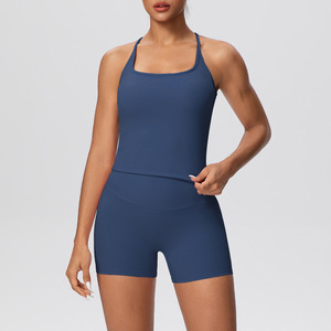 Conjunto de 2 piezas de top deportivo de yoga para mujer, personalizado al por mayor, con espalda cruzada, acolchado, de color liso, de secado rápido, para fitness y entrenamiento, tallas grandes - Product Image 4