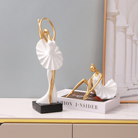 Statuette Moderne de Luxe en Résine de Danseuse Abstraite, Robe Dorée et Blanche, Figurine de Personnage pour Décoration de Table Intérieure