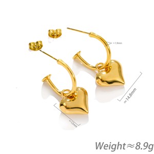 1 Par de Aretes de Acero Inoxidable Chapados en Oro de 18K con Forma de Corazón 3D - Joyería de Lujo Ligero para Regalo en Ocasiones Especiales - Product Image 5